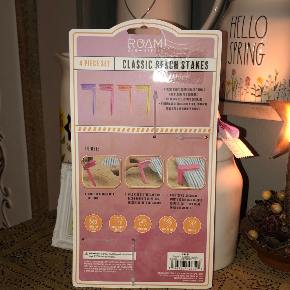 ROAM Classic Beach Stakes — Purple, Pink, Yellow, Orange (4-Pack) - Picture 4 of 8
